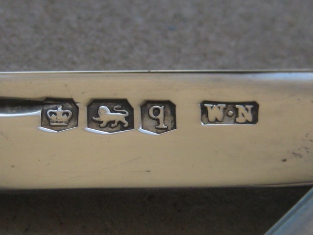 George V Mother of Pearl Hafted Silver Bladed Folding Fruit Knife, Sheffield 1933 - 3