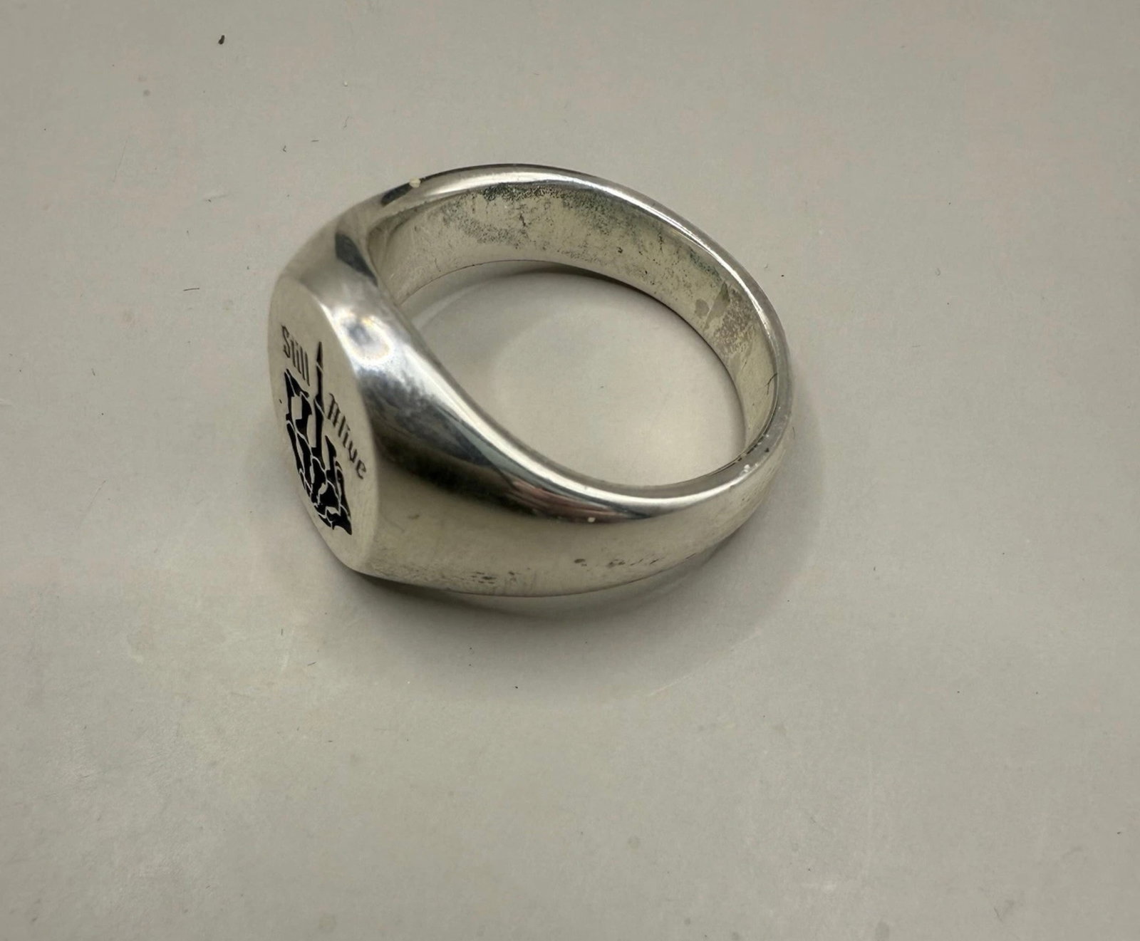 Parabellum London Still Alive Sterling Silver Handmade Signet Ring Size V.5 w16.30gm - 3