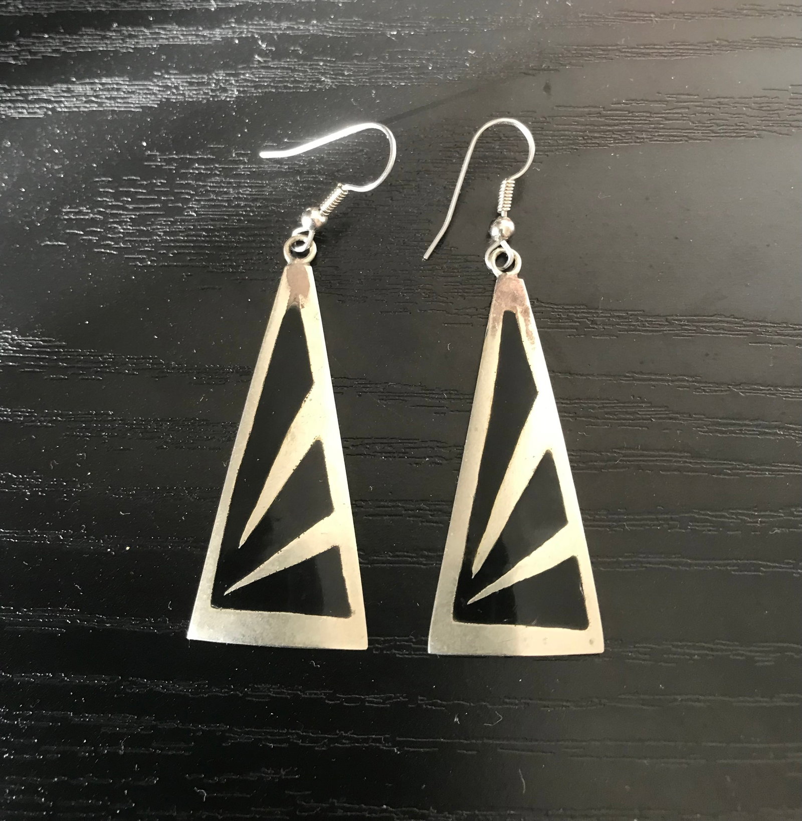 Vintage Women’s Alpaca Mexico Earrings Silver Tone and Black Inlay (1 of 4)