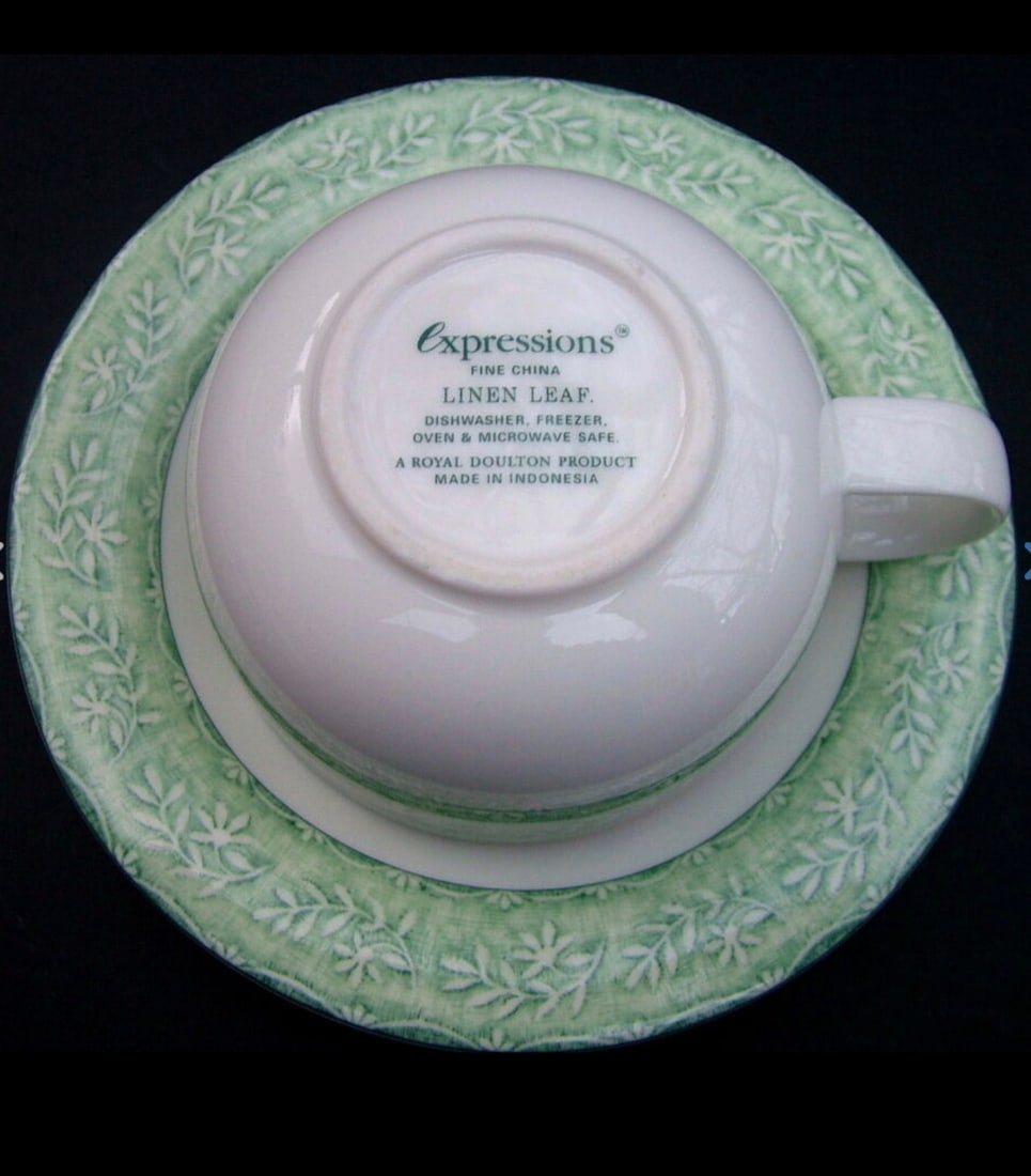 Royal Doulton Expressions - Linen Leaf - Tea Set x 8 New - 5