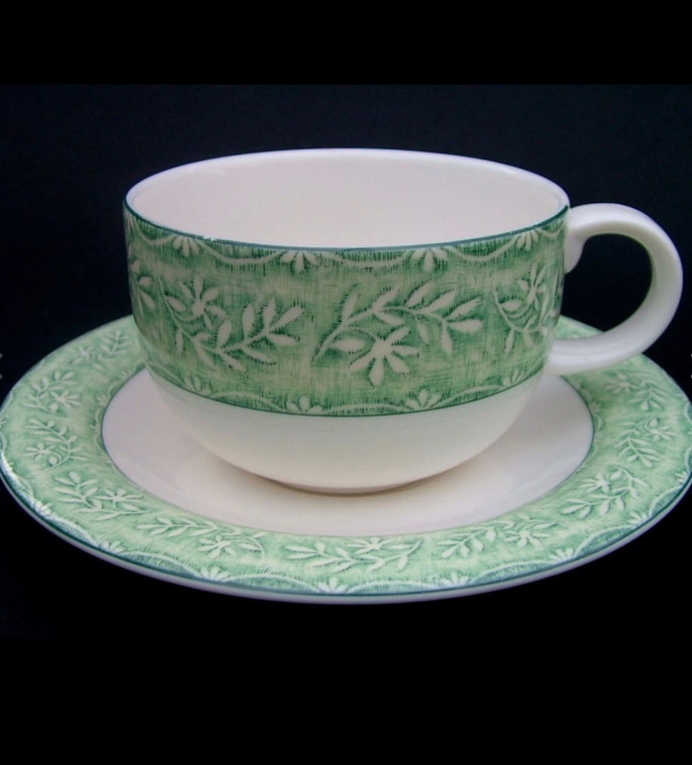 Royal Doulton Expressions - Linen Leaf - Tea Set x 8 New - 6