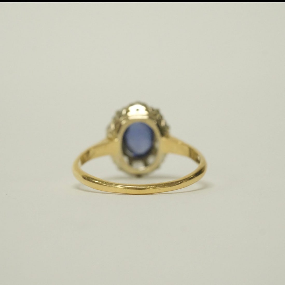 Carmose Ring, 18 K Gold With 0.25 ct Topaz and White Stones - 3