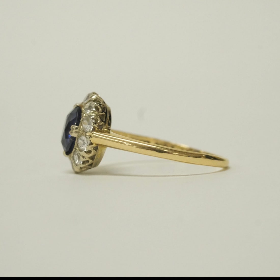Carmose Ring, 18 K Gold With 0.25 ct Topaz and White Stones - 5