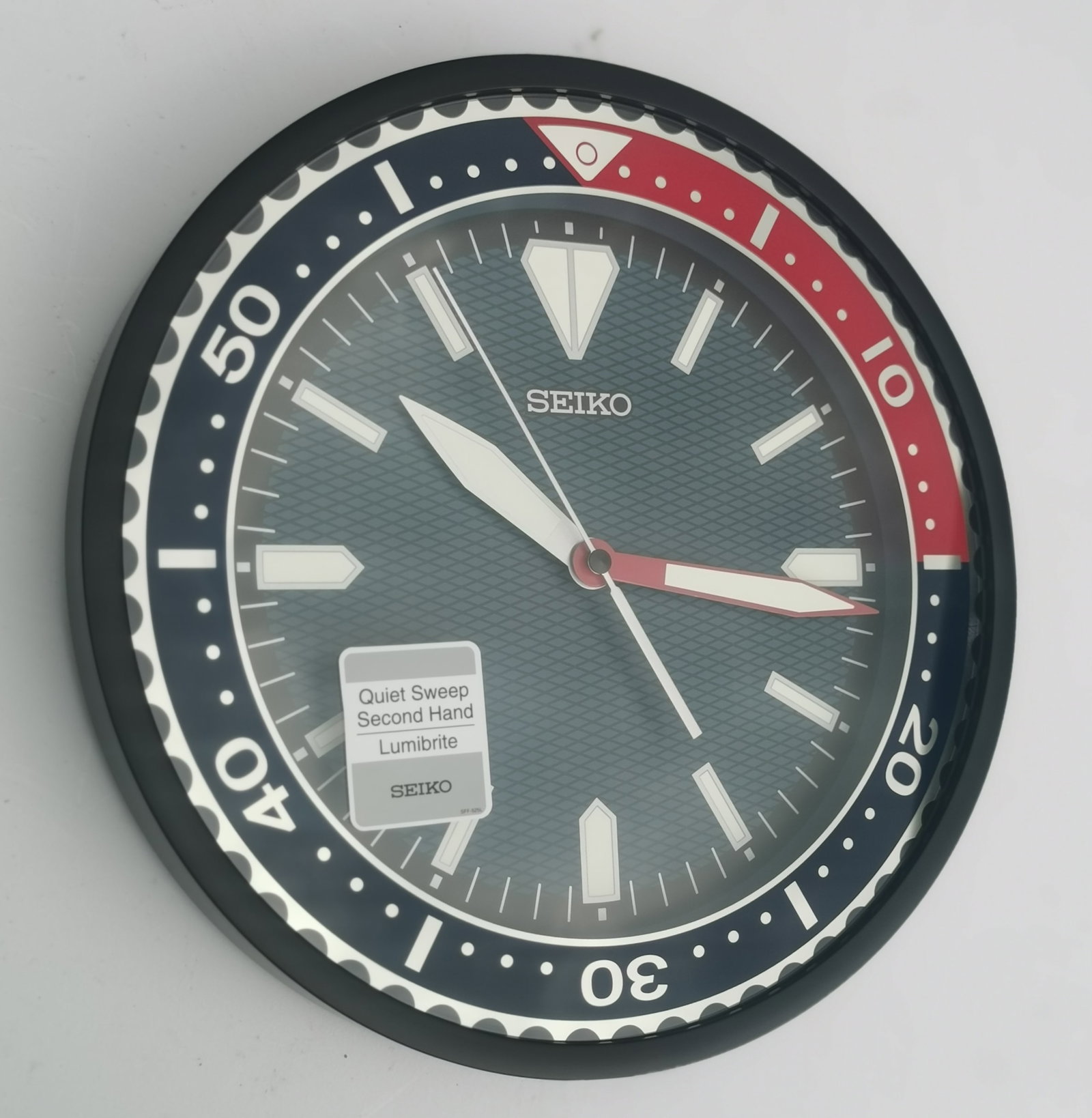 Seiko Pepsi 12-Inch Diver-Style Wall Clock (1 of 3)