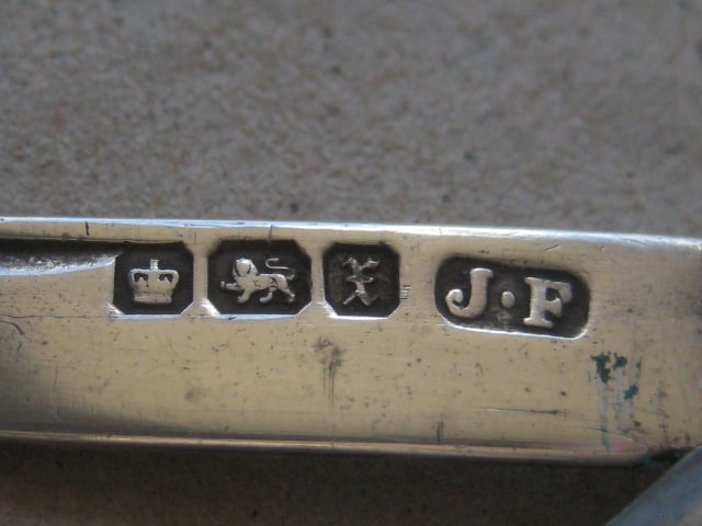 George V Mother of Pearl Hafted Silver Bladed Folding Fruit Knife, Sheffield 1917 - 3