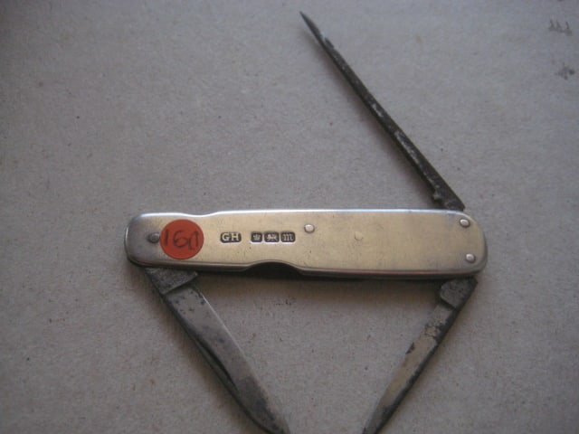 Edwardian Silver Hafted Multi-Bladed Steel Bladed Folding Penknife, Sheffield 1904 (1 of 3)