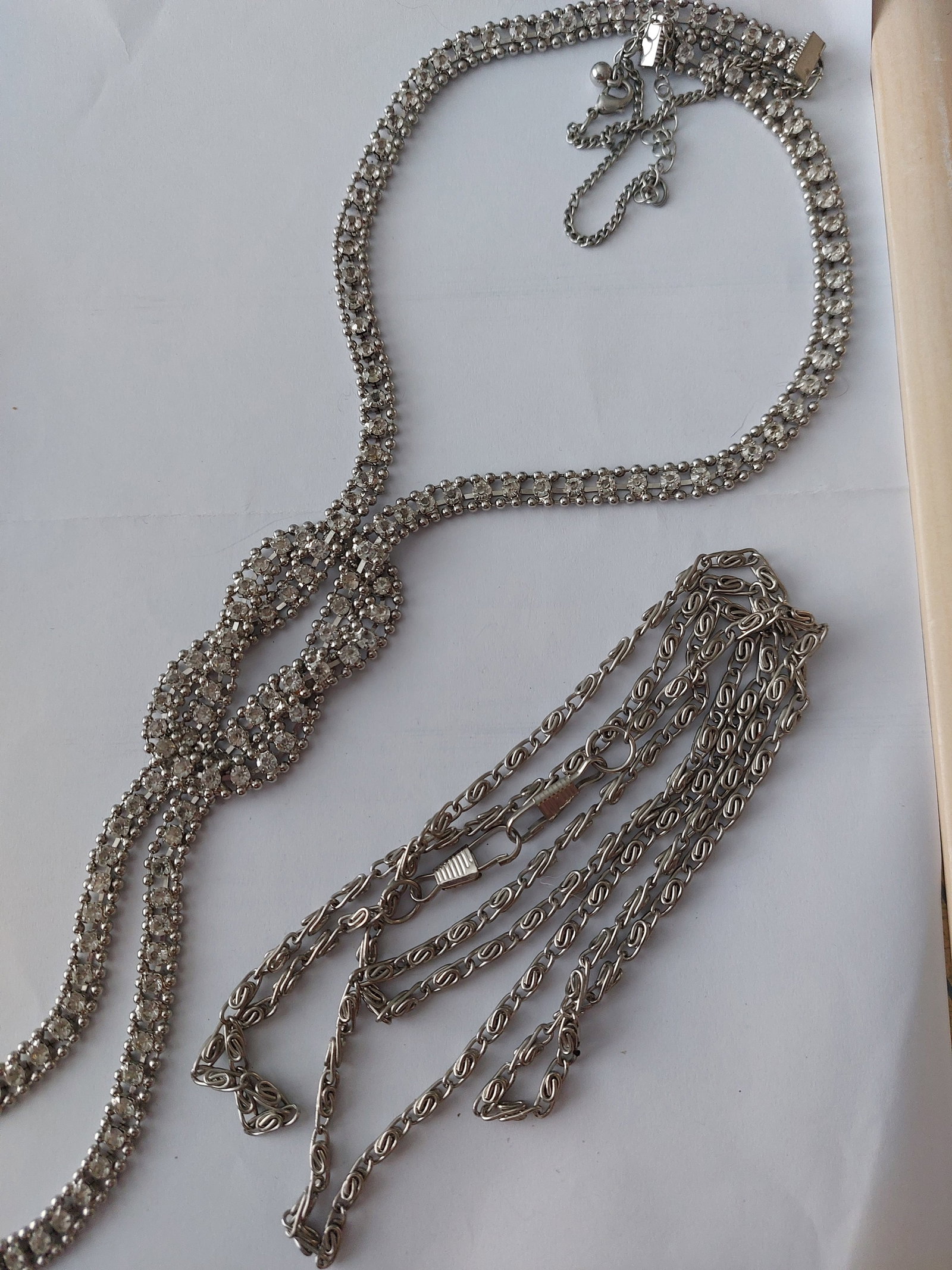 Selection of Mainly Vintage Jewellery - 2