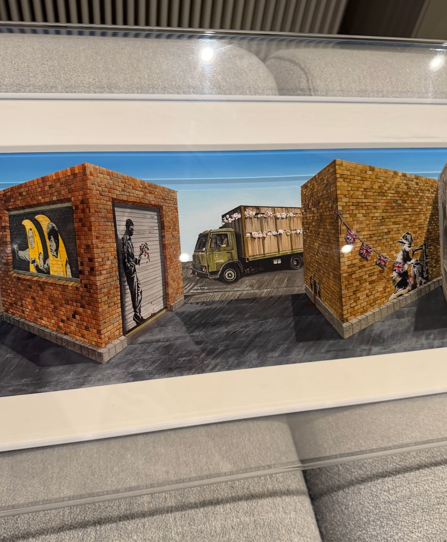 Banksi By Patrick Hughes Artist Proof Signed 113cm x 17cm x 40cm 2021 - 2