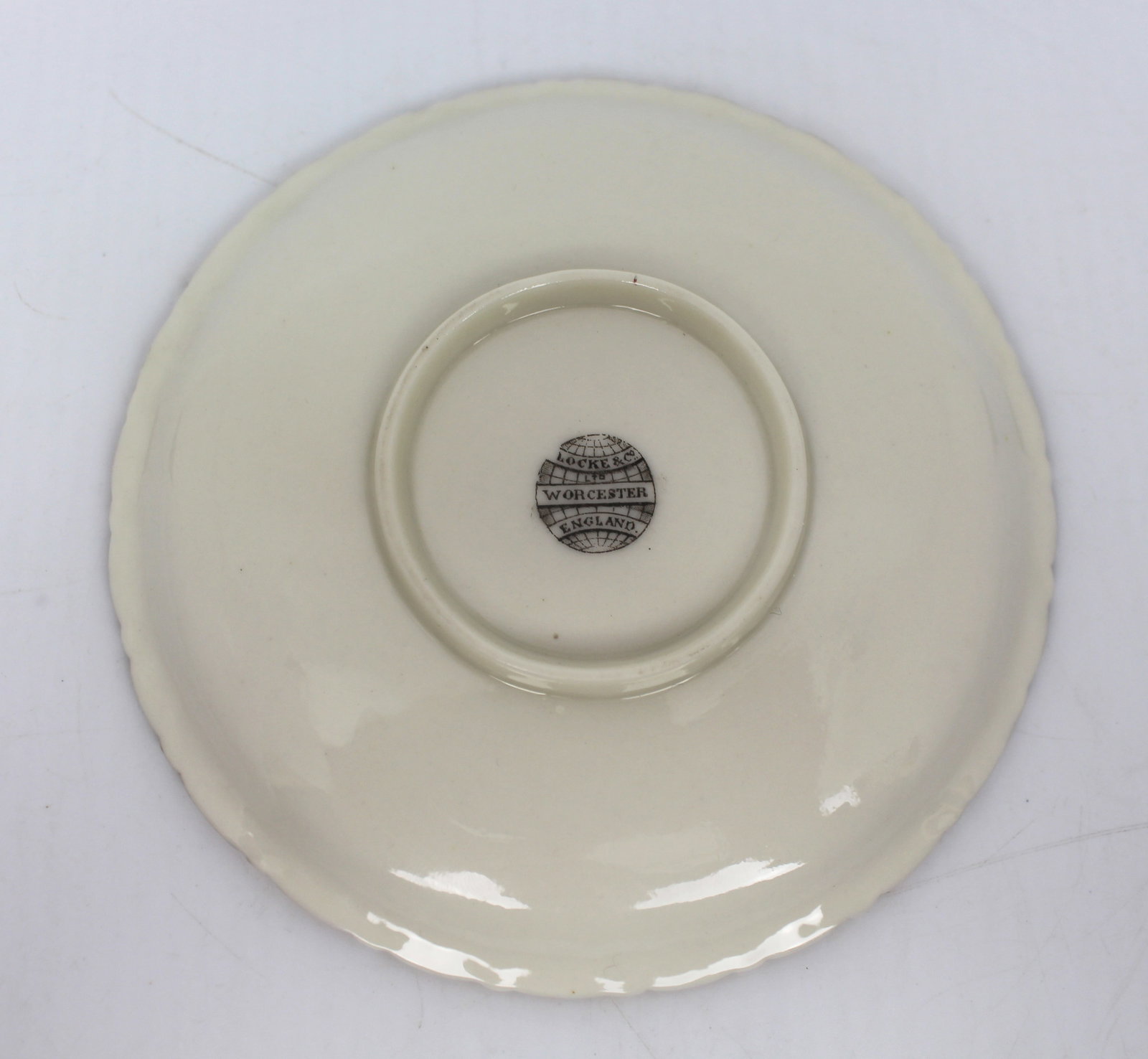 Locke & Co. Worcester Boat Form Leaf Vase c.1910 - 3