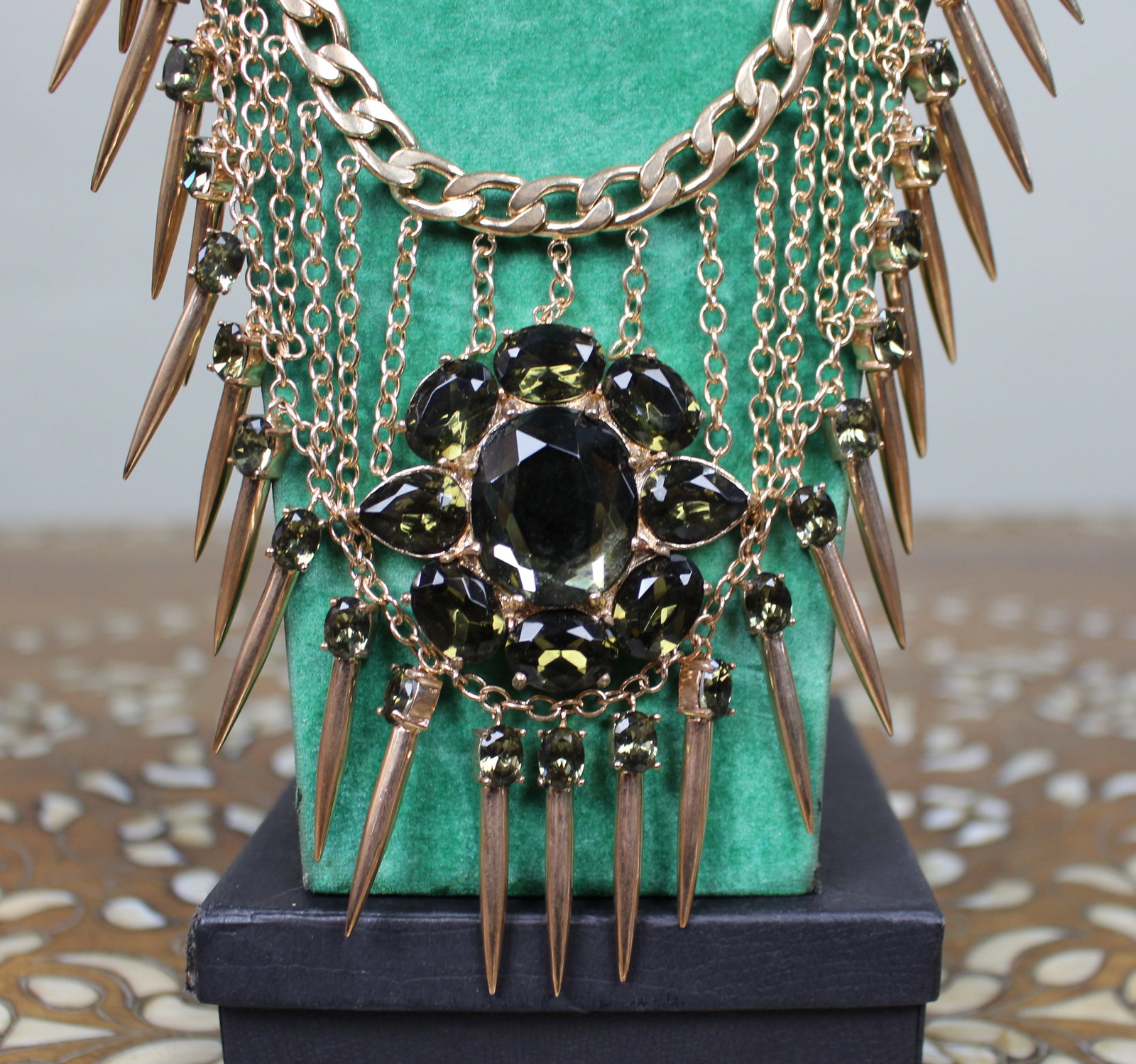 Brave by LRCO Statement Necklace with Box - 3