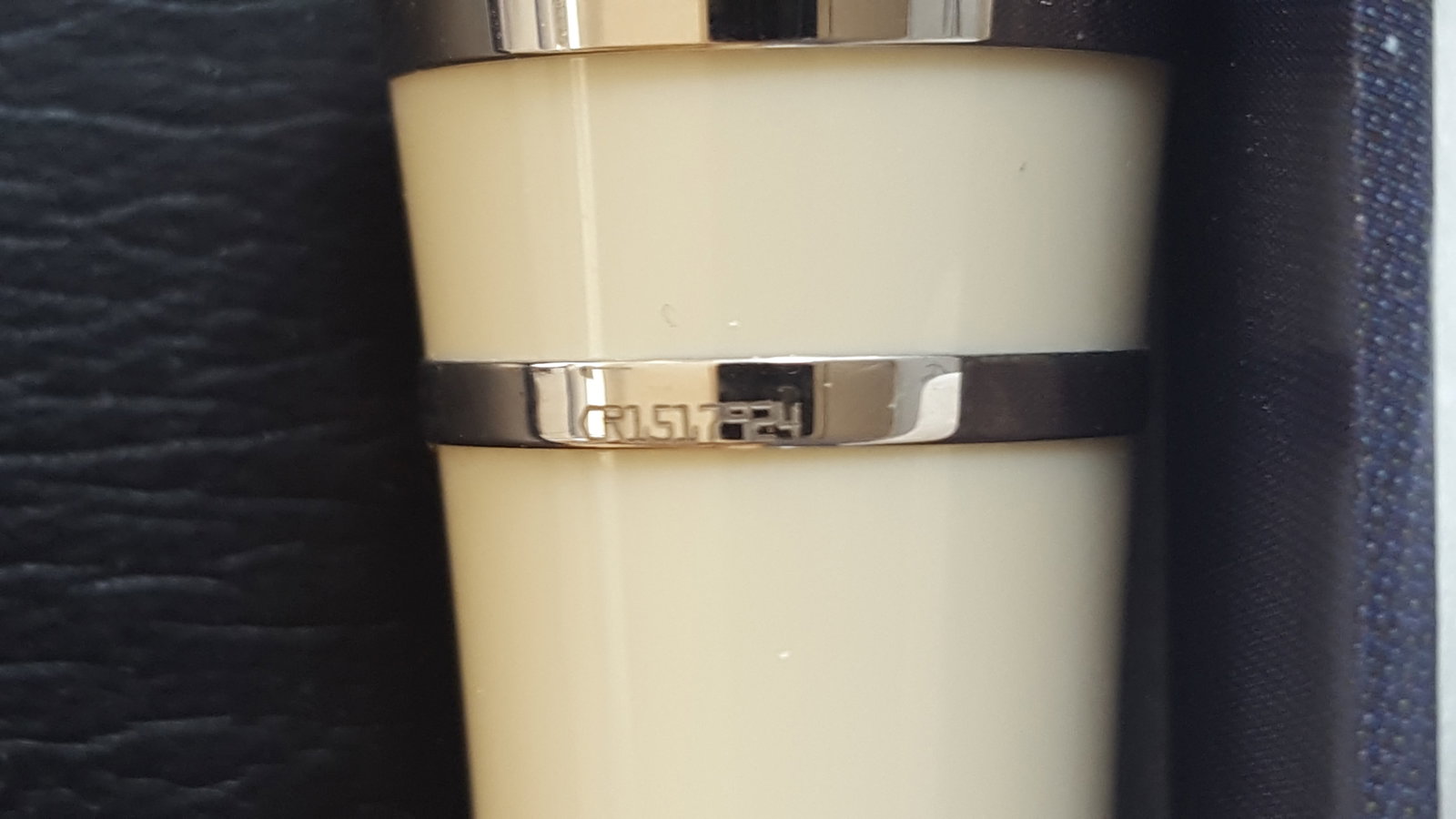 Special Edition Montblanc Greta Garbo Fountain Pen - 6
