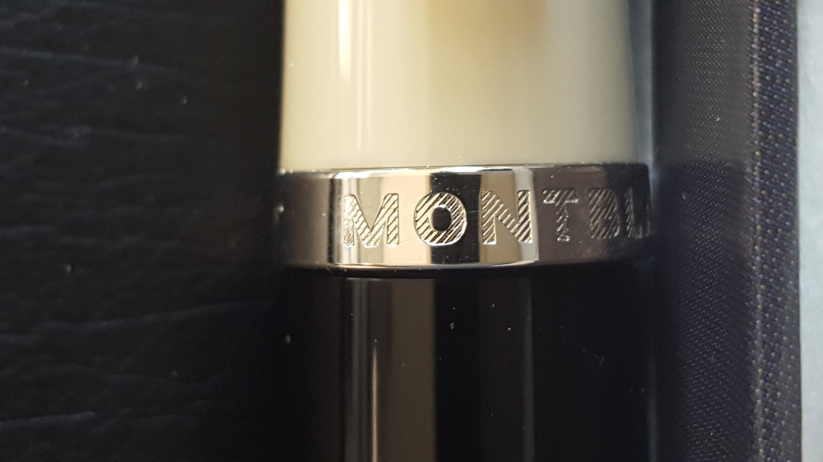 Special Edition Montblanc Greta Garbo Fountain Pen - 7