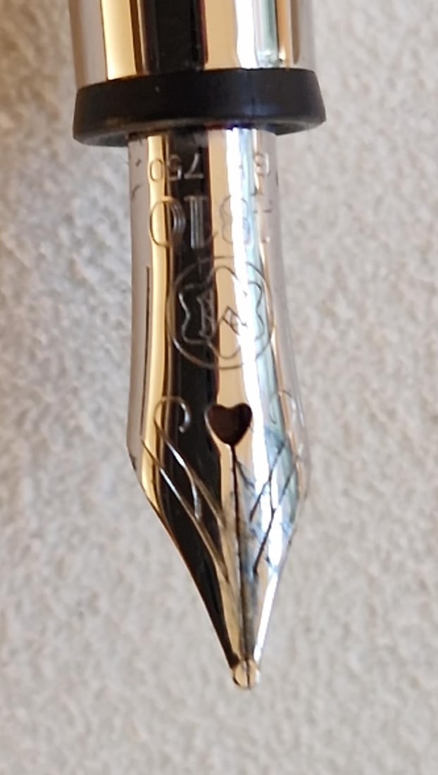 Special Edition Montblanc Greta Garbo Fountain Pen - 8