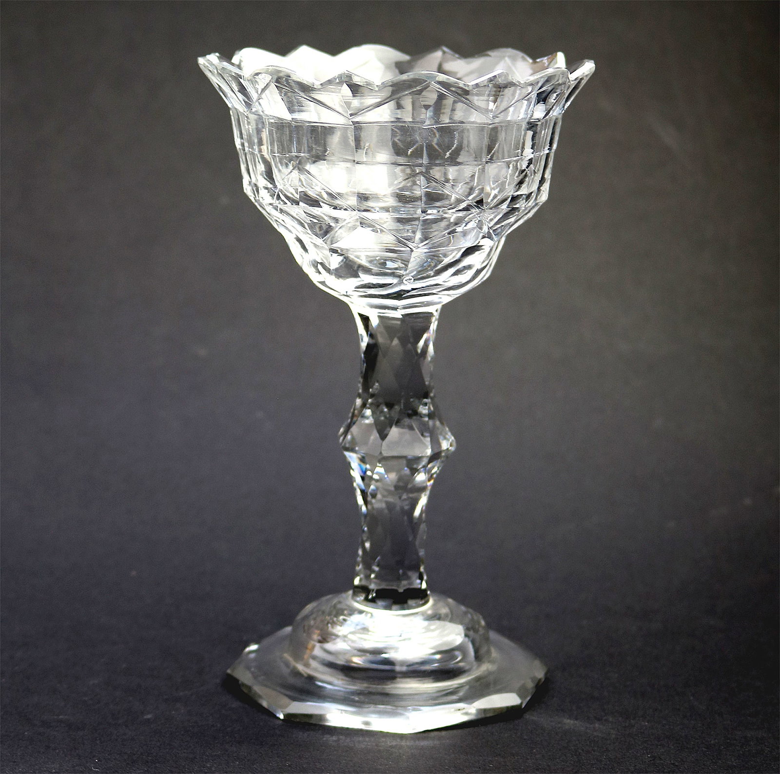 A Very Fine & Large Antique Georgian Facet Cut Glass Stem Sweetmeat 18cm ht C.18thC - 4
