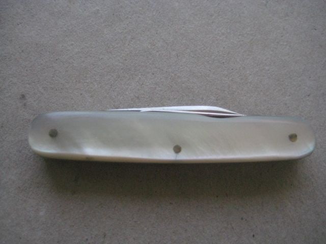 Antique Mother of Pearl Hafted Multi-Bladed Penknife, c1900 - 2