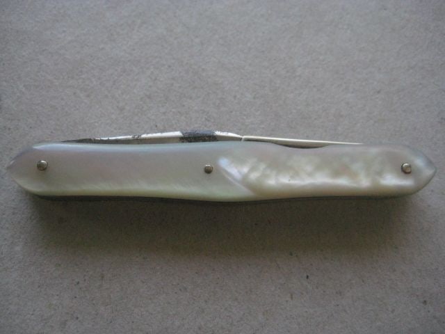 Antique French Mother of Pearl Hafted Multi-Bladed Penknife, c1900 - 2