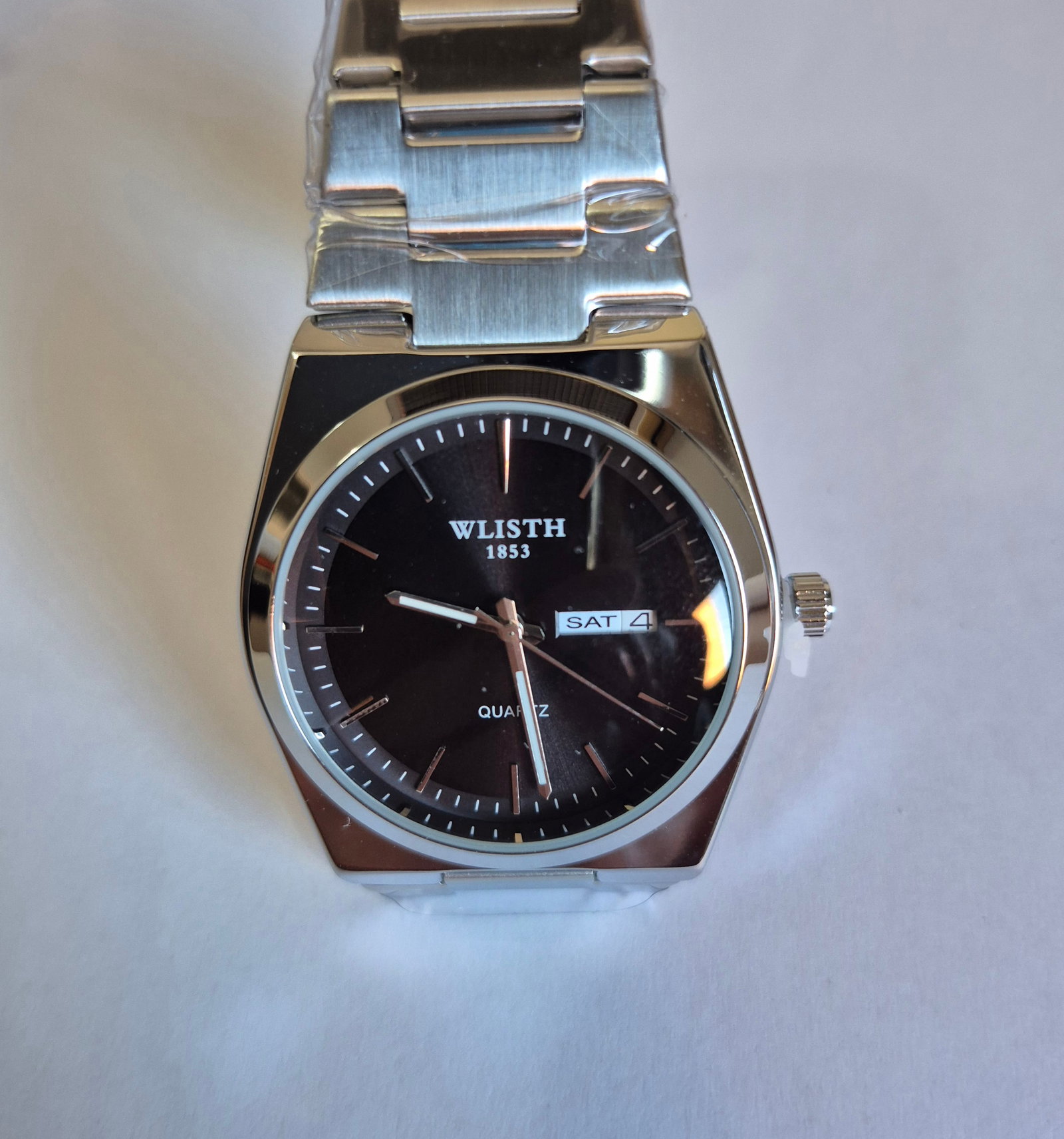 WLISTH 1853 Quartz Men's Wristwatch – Black Dial, Day & Date Display, Stainless Steel Bracelet - 2