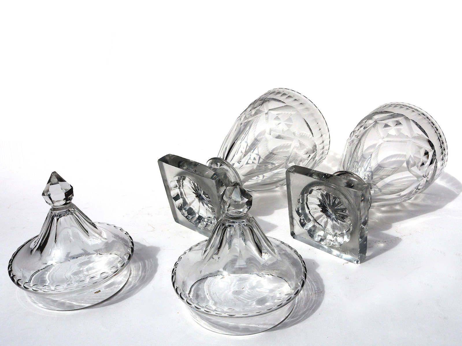A Pair of Antique Georgian Irish Dublin Cork Cut Glass BonBon Jars Urns C.1790 - 8
