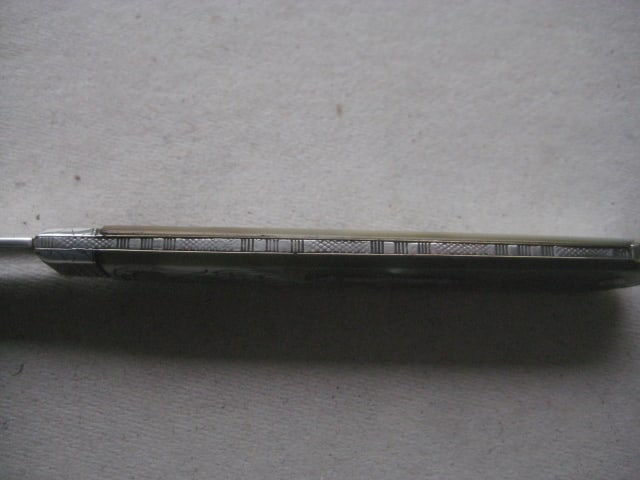 Victorian Matching Mother of Pearl Hafted Silver Bladed Folding Fruit Knife and Folding Fork - 15