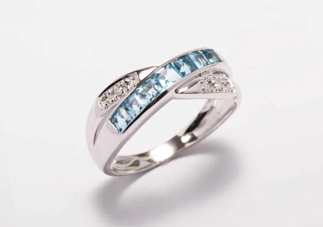 9Ct White Gold Blue Topaz and Diamond Ring (BT1.50) 0.02 Carats - 5