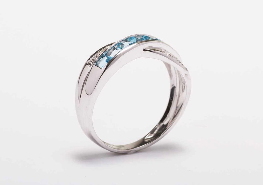 9Ct White Gold Blue Topaz and Diamond Ring (BT1.50) 0.02 Carats - 6