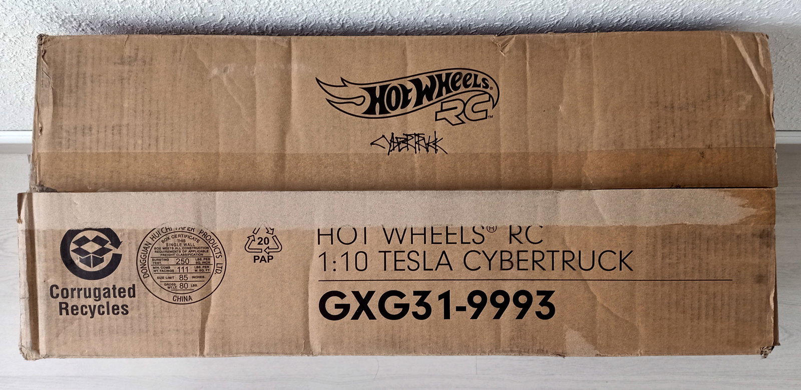 Hot Wheels® R/C Tesla Cybertruck GXG31-9993 (Limited Edition!) Scale 1:10 - Sold Out! (#0567) - 12