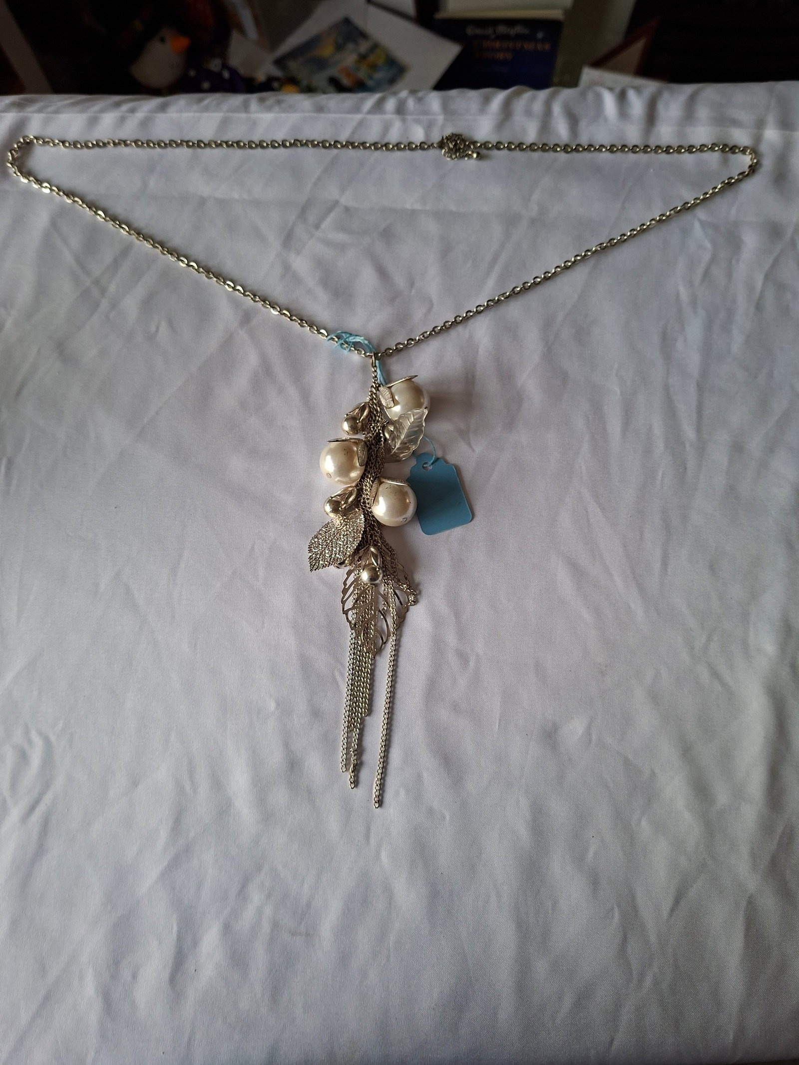 Selection of Vintage Jewellery Items - 13