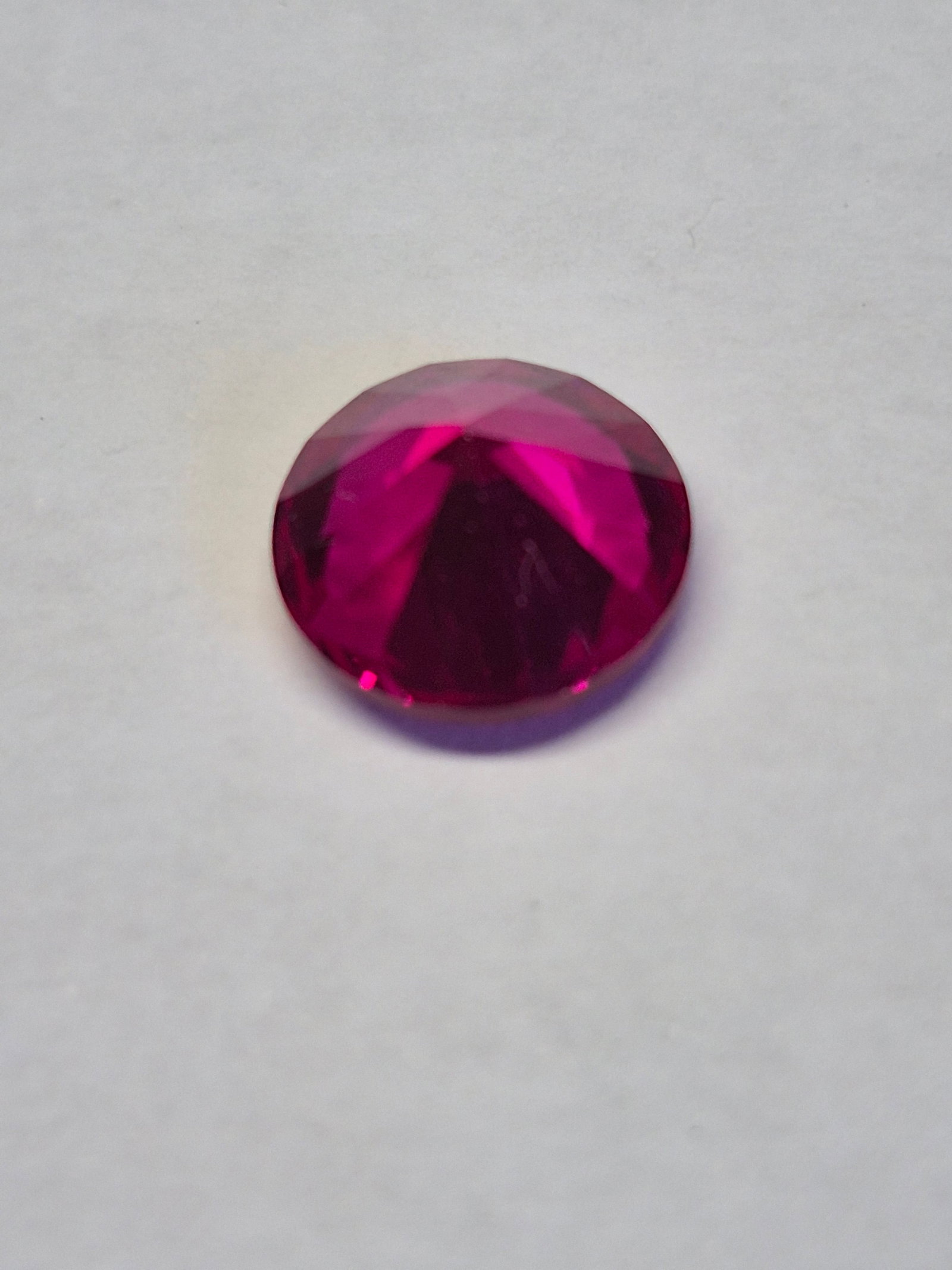 Natural Corundum Ruby 4.51 Ct Round Cut 10 mm Loose Gemstone Deep Red (1 of 3)