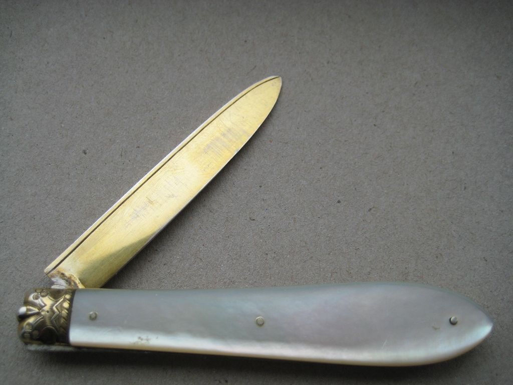Rare Victorian Mother of Pearl Hafted Silver-Gilt Bladed Folding Fruit Knife, Sheffield 1874 - 2