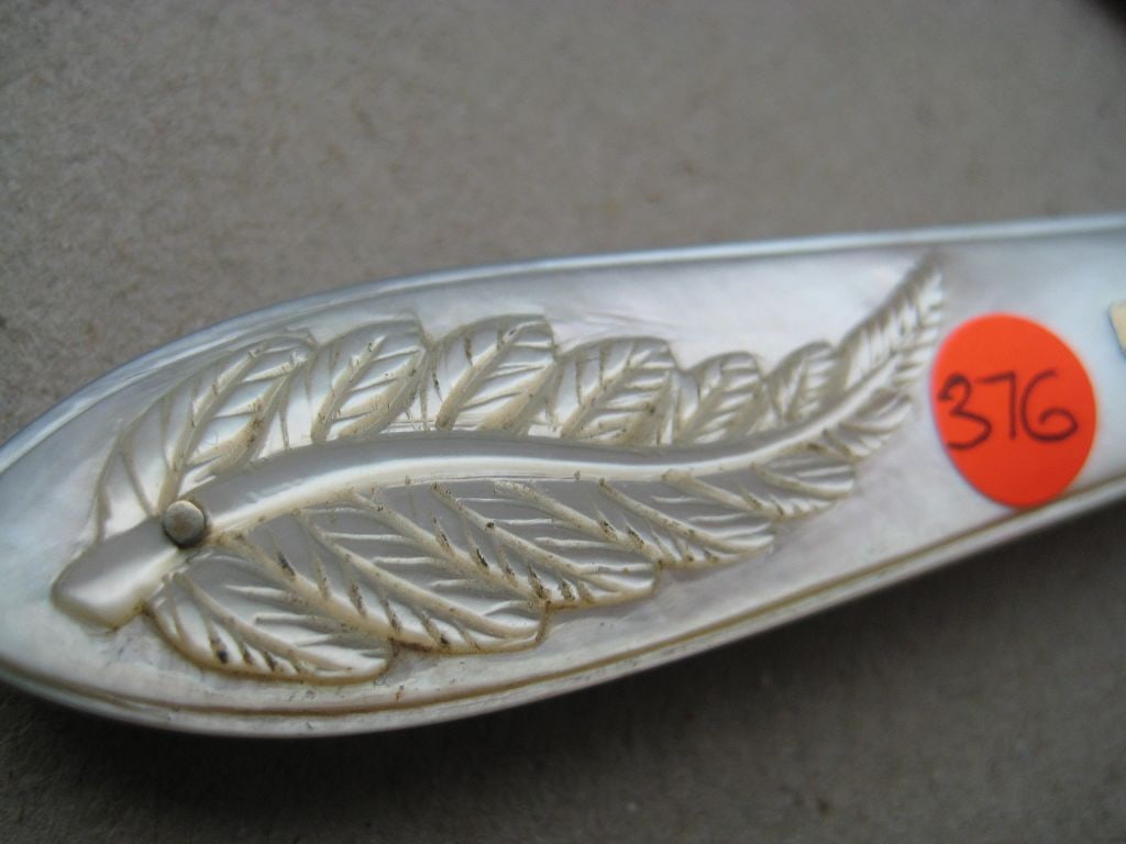 Rare Victorian Mother of Pearl Hafted Silver-Gilt Bladed Folding Fruit Knife, Sheffield 1874 - 3