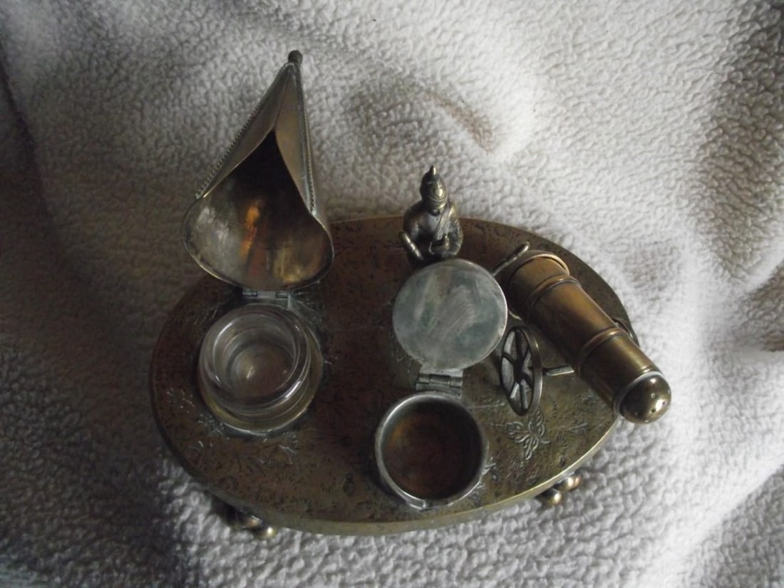 Victorian Brass Inkwell Desk Set - Military Theme - Lozenge Mark 13th January 1883 - 3