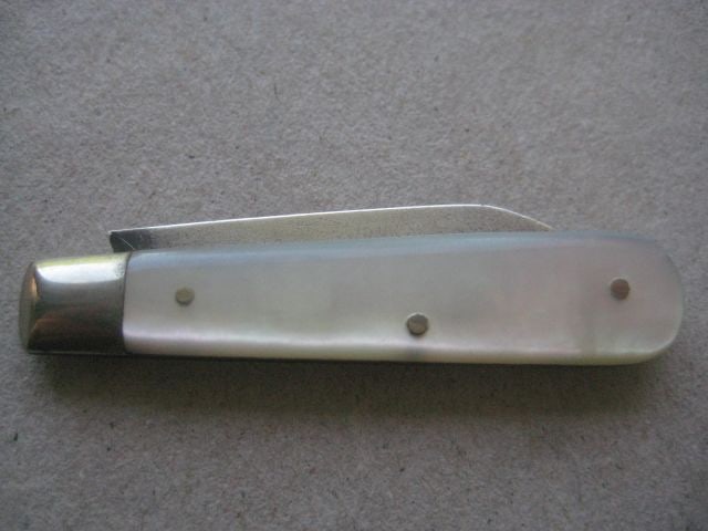 Edwardian Mother of Pearl Hafted Silver Bladed Folding Fruit Knife, Sheffield 1907 - 9