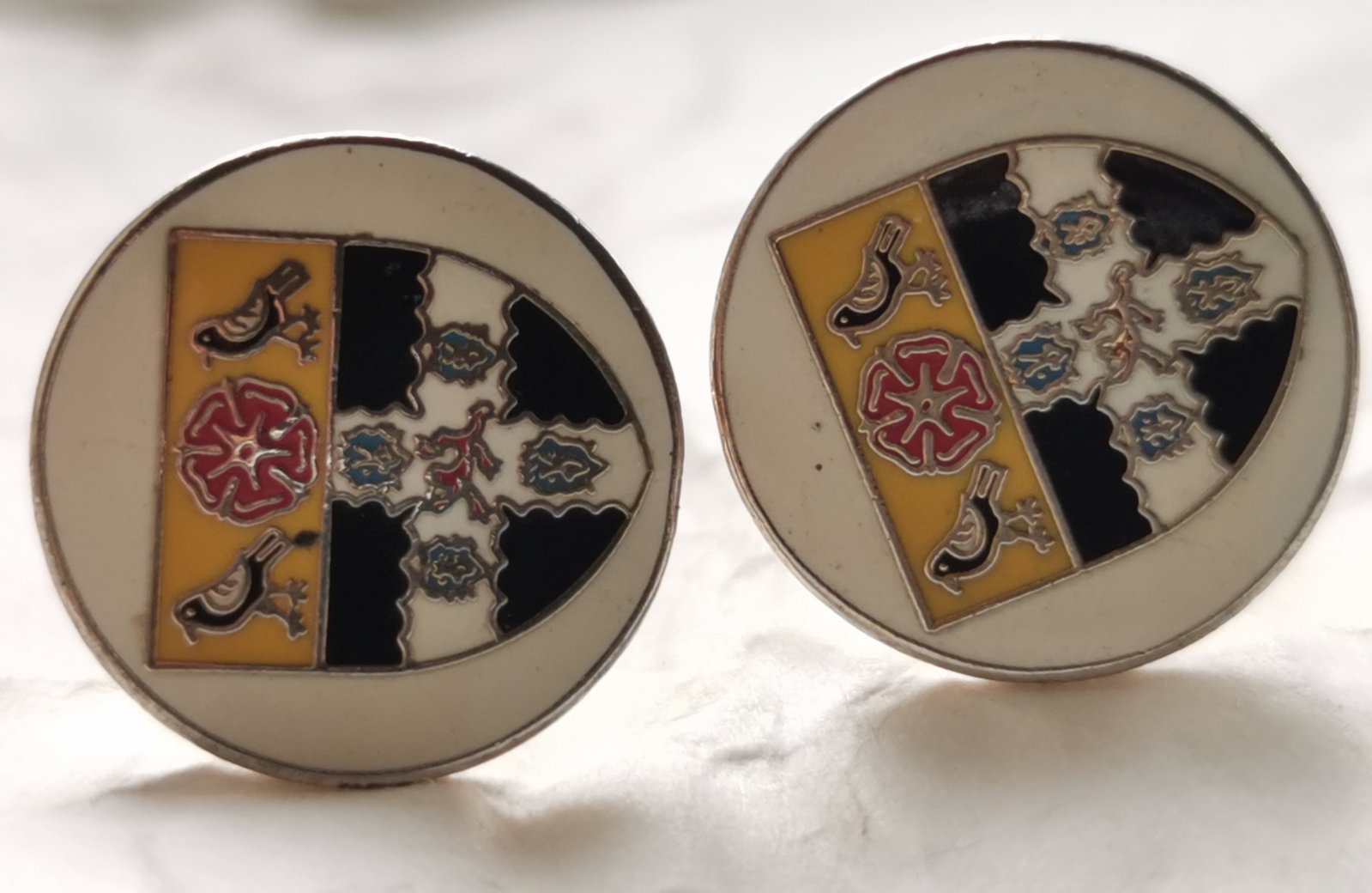 Vintage Enamel Christ Church College Oxford University Cufflinks: Title: Vintage Enamel Christ Church College Oxford University Cufflinks Description: A pair of vintage enamel cufflinks featuring the official coat of arms of Christ Church, Oxford. The detailed