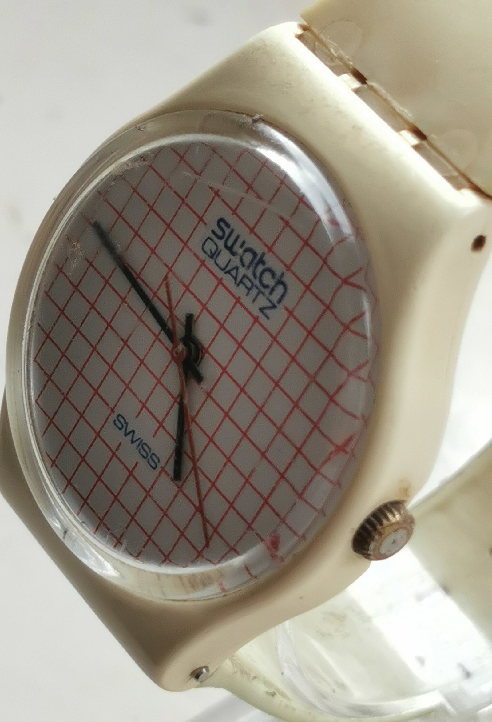 Rare Vintage 1980s Swatch Quartz Grid Dial Watch - 2