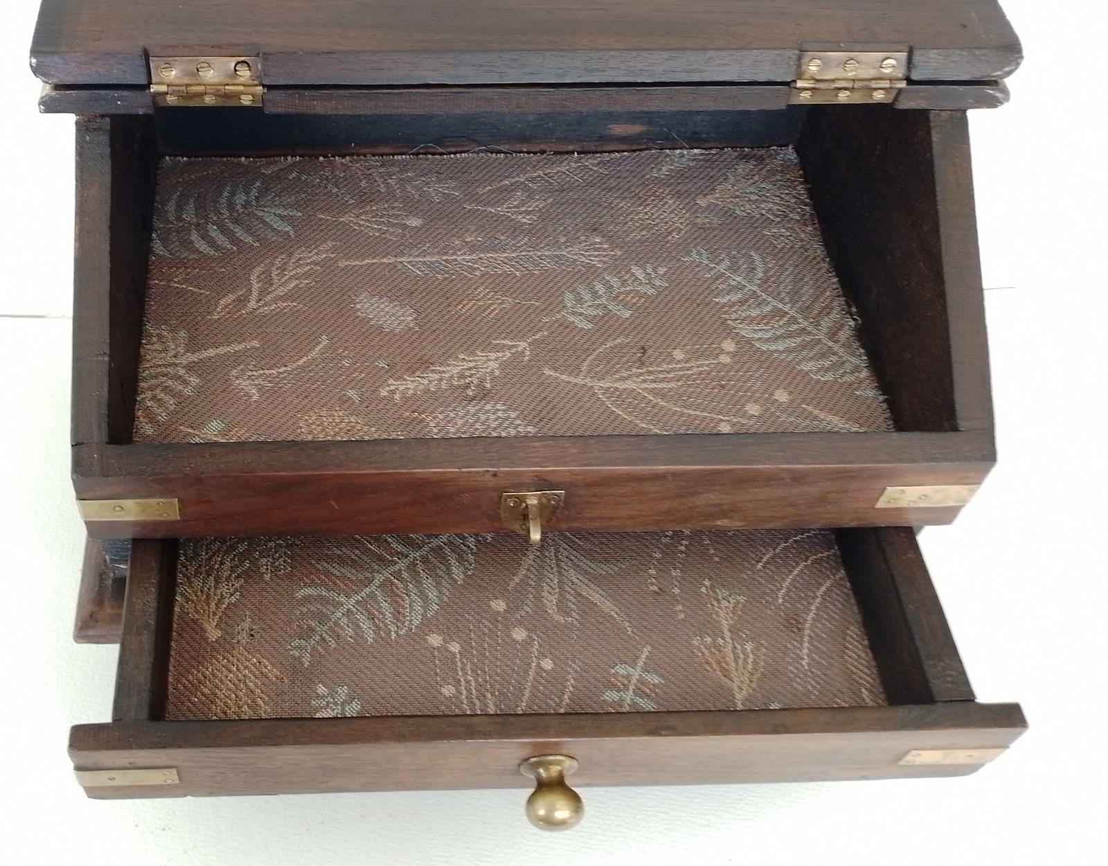 Wood and Brass Desk Tidier - 3