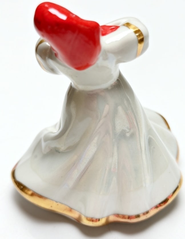 Superb Beryoska Russian Dancer Figurine. Dulevo Porcelain Works. USSR Soviet Union - 2