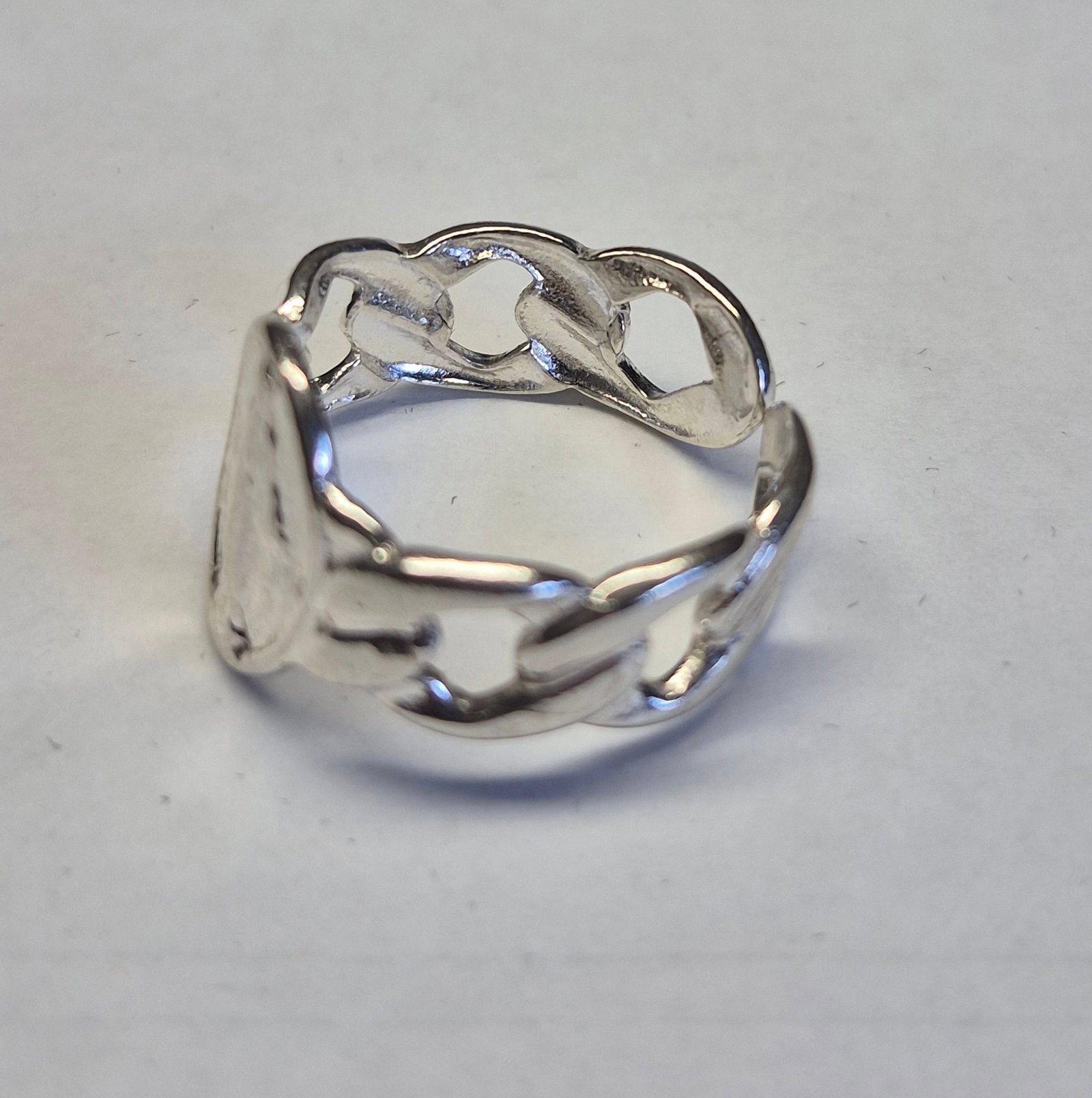 925 Sterling Silver Openwork Chain Link Ring – 2.7g - 2