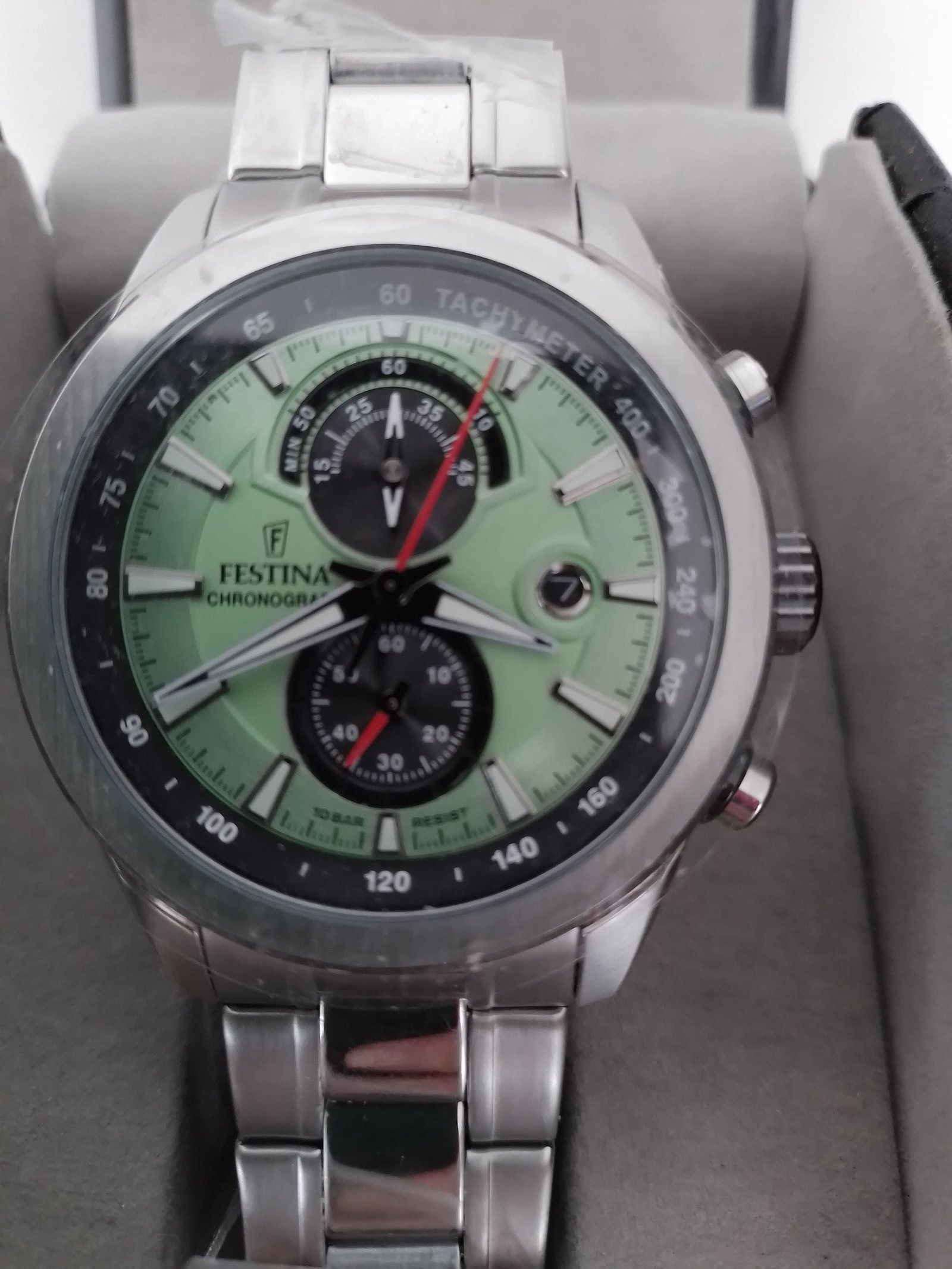 Festina Quartz Green Faced Wrist Watch - 2