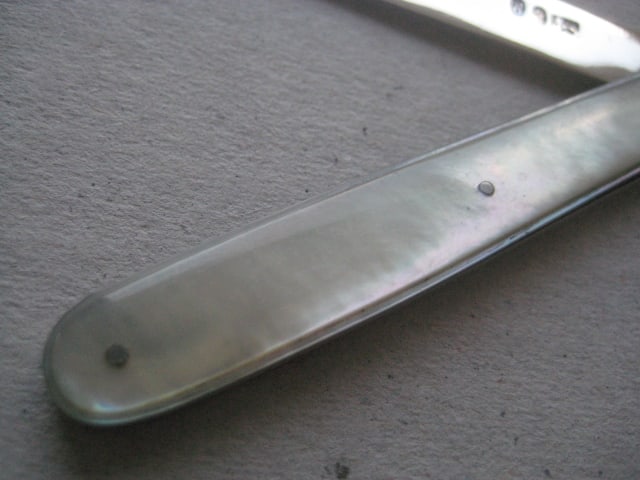 George III Mother of Pearl Hafted Silver Bladed Folding Fruit Knife - 3