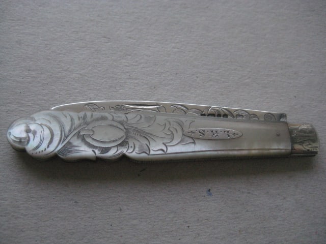Victorian Mother of Pearl Hafted Silver Bladed Folding Fruit Knife, Sheffield 1876 - 10