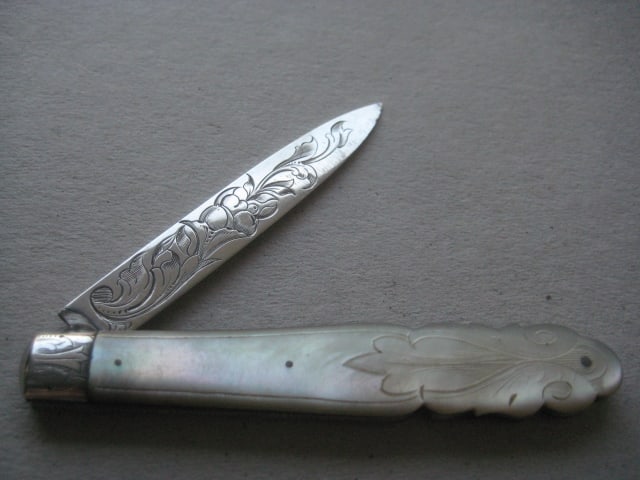 Victorian Mother of Pearl Hafted Silver Bladed Folding Fruit Knife, Sheffield 1876 - 2