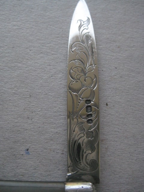 Victorian Mother of Pearl Hafted Silver Bladed Folding Fruit Knife, Sheffield 1876 - 6