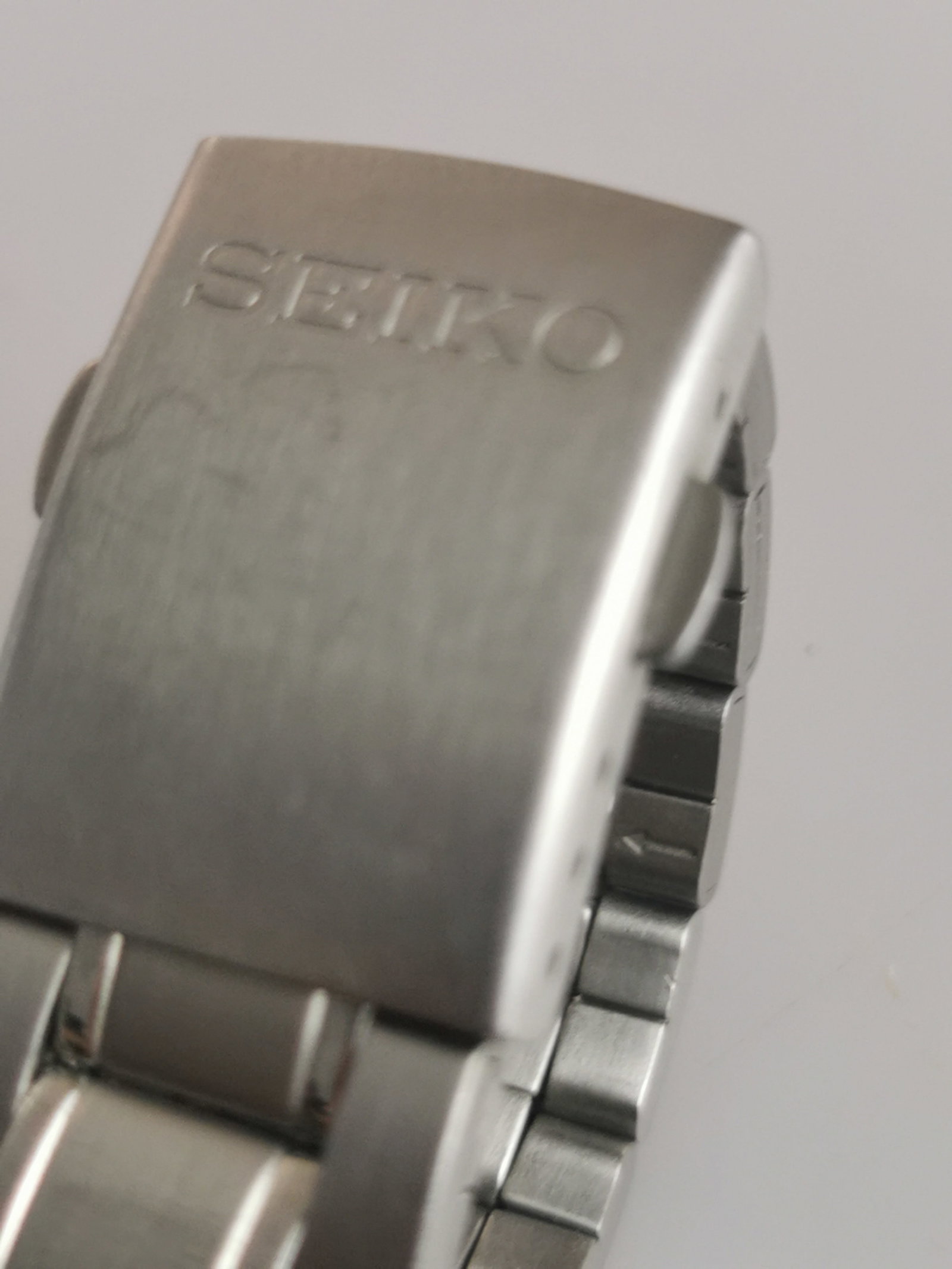 Seiko Chronograph 100M Men's Watch - Model 4T57-00E0 - Stainless Steel - 5