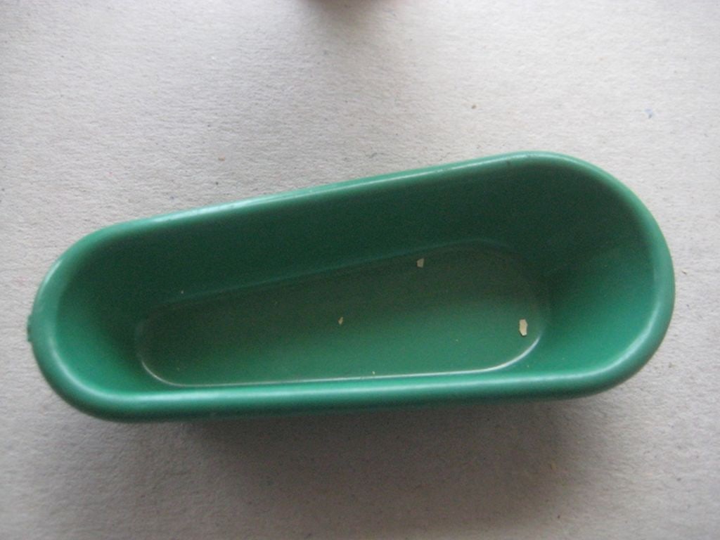 Vintage Dolls House Plastic Bathroom Suite - 8