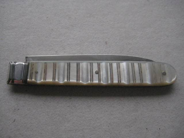 Victorian Cased Matching Silver Bladed Folding Fruit Knife and Fork - 18