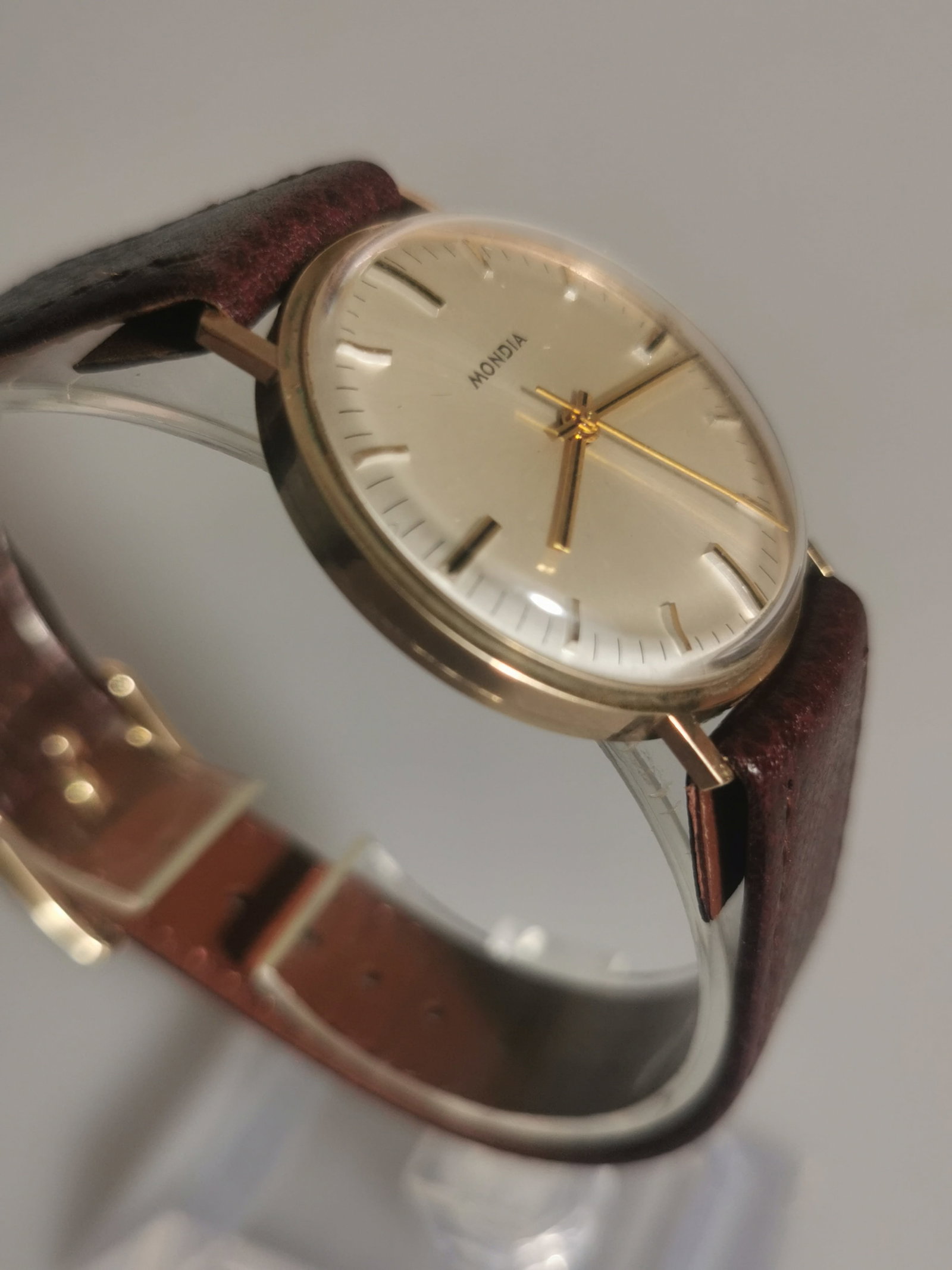 Vintage Mondia 9ct Gold Mechanical Watch – Working – With Box – British Hallmarked - 4