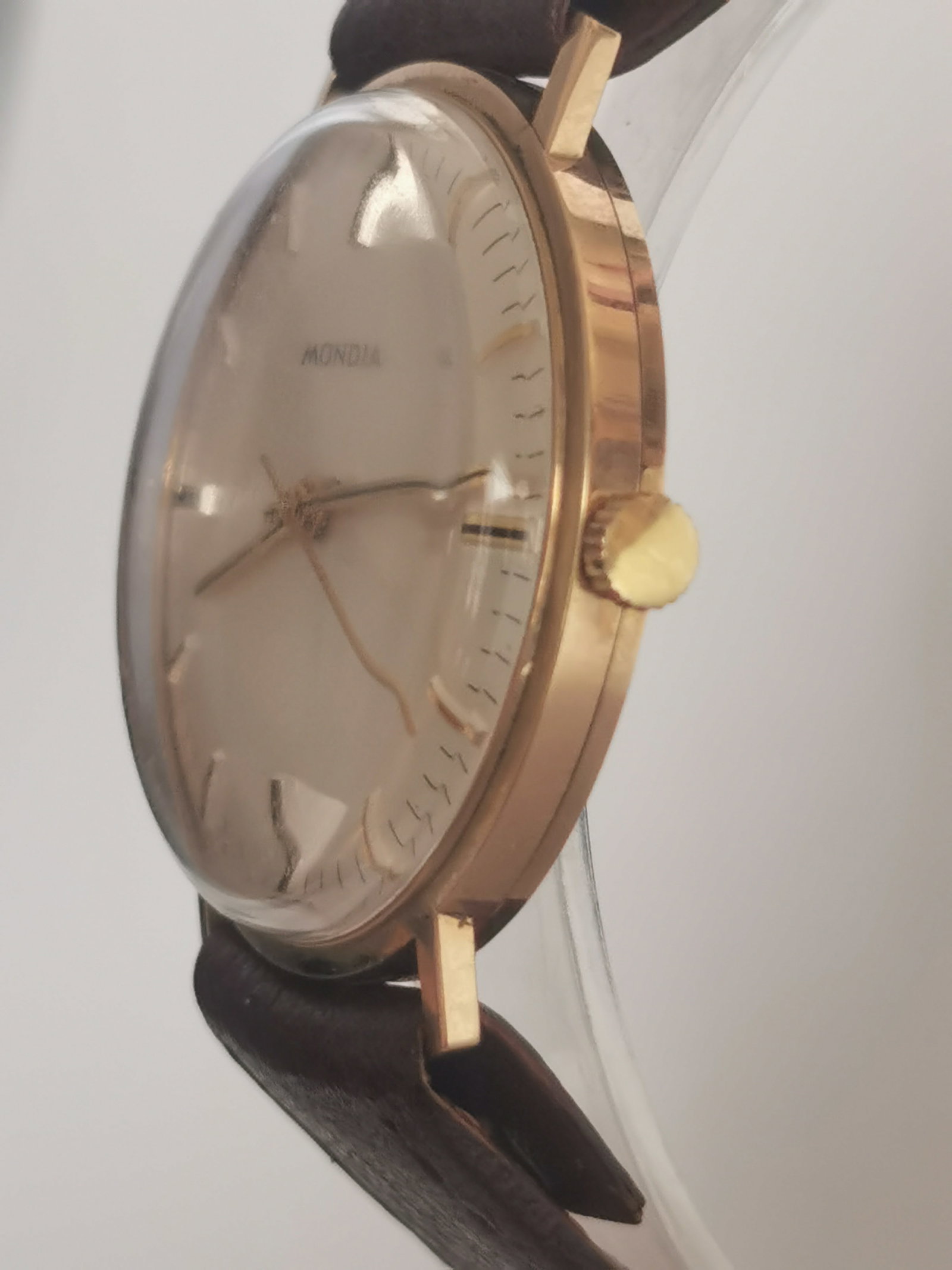Vintage Mondia 9ct Gold Mechanical Watch – Working – With Box – British Hallmarked - 7