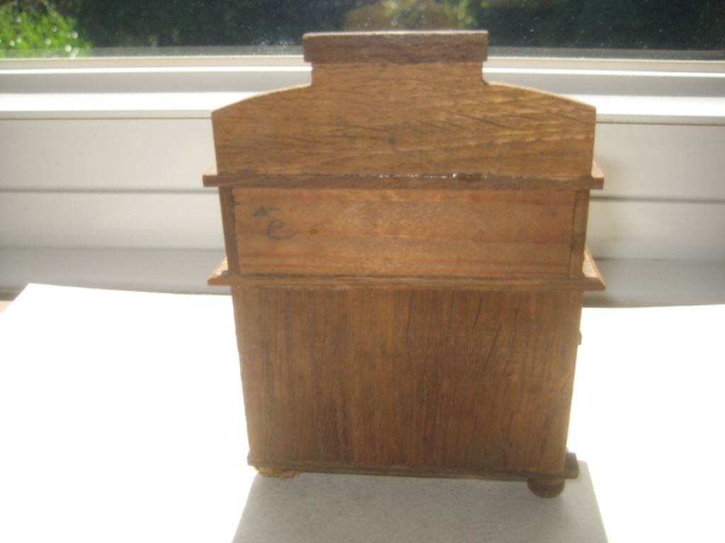 Vintage Dolls House Wooden Wash Stand - 2
