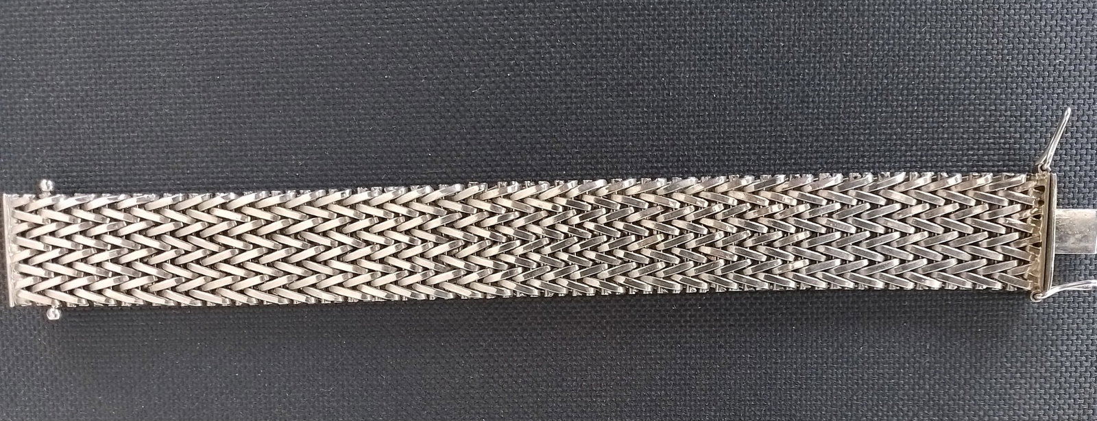 Silver Heavy Duty Woven Cuff Bracelet. - 2