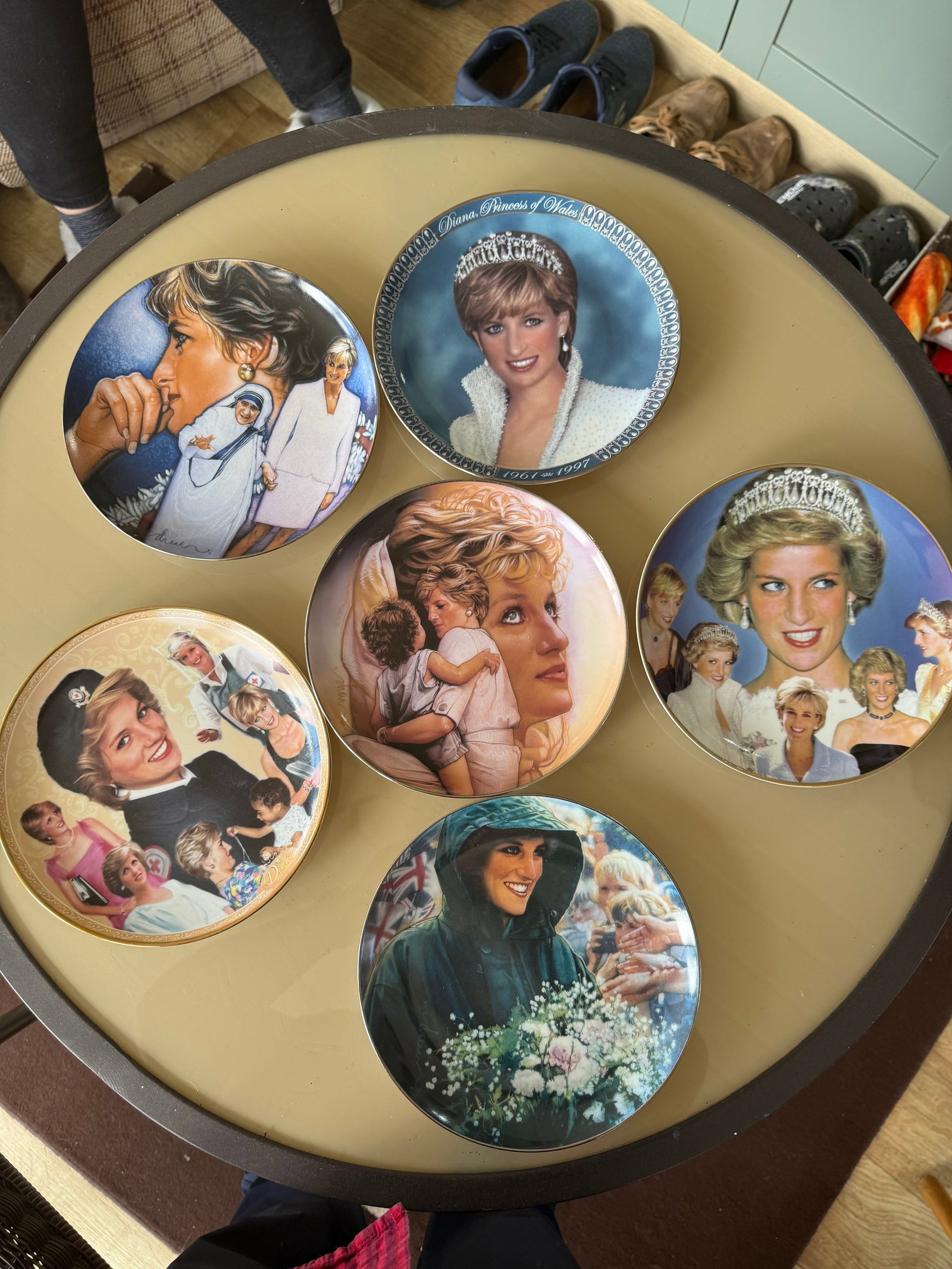 Diana Plates: Title: Diana Plates Description: Excellent set of Princess Diana plates Condition: New Delivery option: Collection & Delivery Location: PE14 Category: Antiques